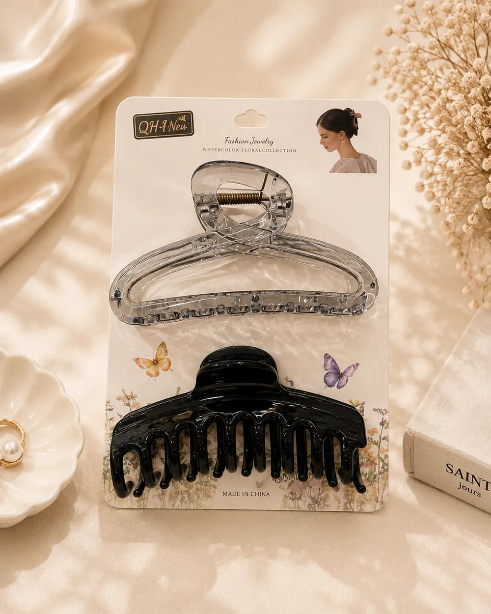 Glossy hair claw clip set with transparent and black claw clips for women